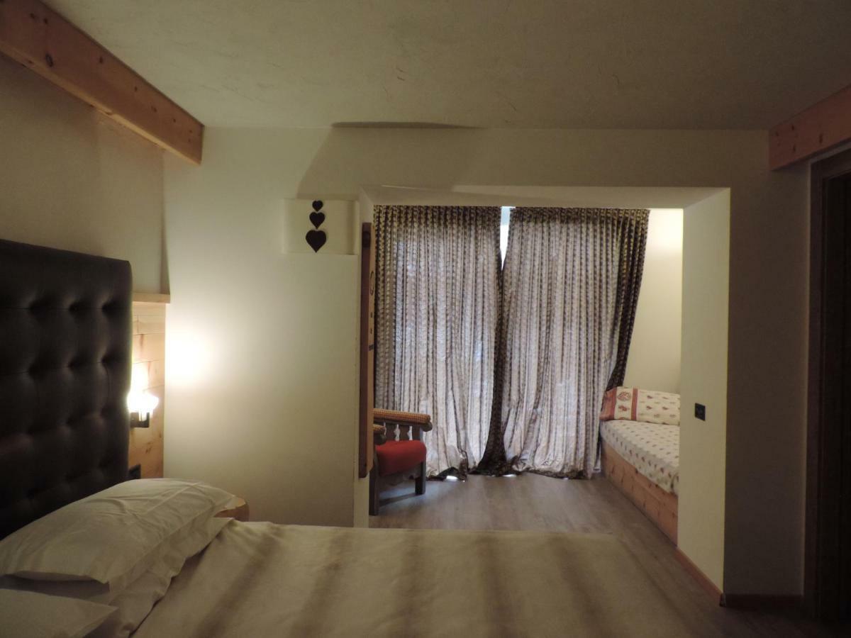 Hotel Scoiattolo Tesero Esterno foto