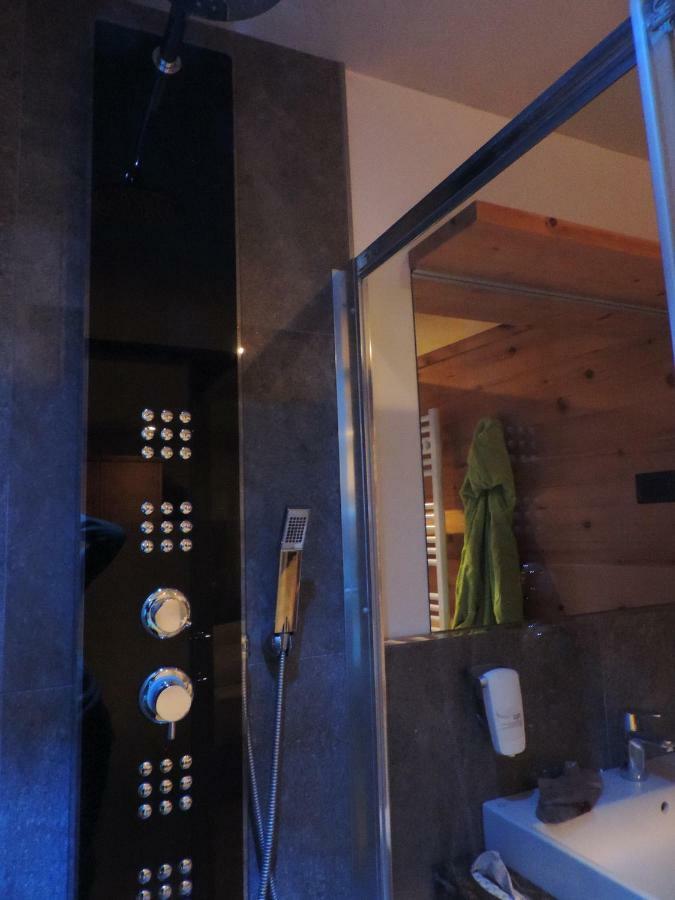 Hotel Scoiattolo Tesero Esterno foto