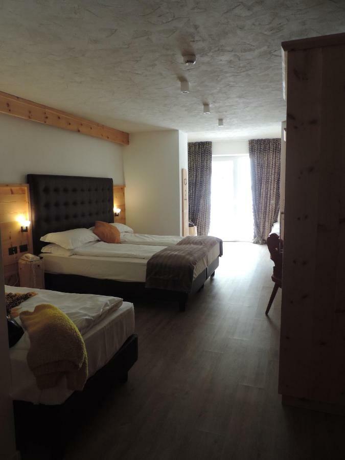 Hotel Scoiattolo Tesero Esterno foto
